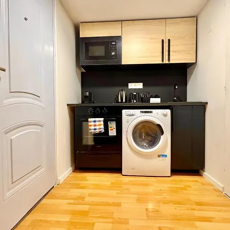 Apartment Rock Mary's Mini *